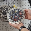 Magura MDR-P 6 csavaros féktárcsa [220 mm] - RideShop.hu