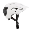 Oneal Defender Solid kerékáros sisak fehér-szürke - RideShop.hu webshop