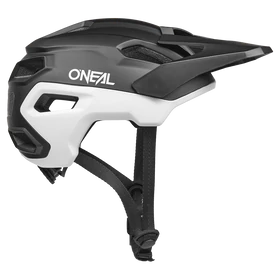 ONeal Trailfinder EVO kerékpáros bukósisak fekete-fehér - RideShop.hu