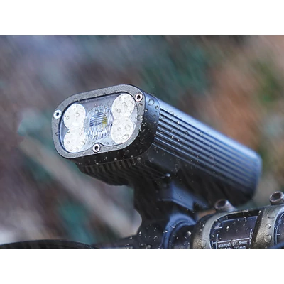 Ravemen PR2400 akkumulátoros első lámpa - RideShop.hu