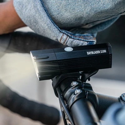 Blackburn Dayblazer 1500 akkumulátoros első lámpa - RideShop.hu